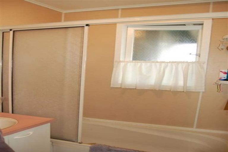 Photo of property in 13 Menin Road, Onekawa, Napier, 4110