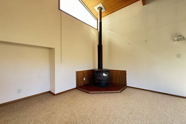 Photo of property in 3 Atwood Grove, Churton Park, Wellington, 6037