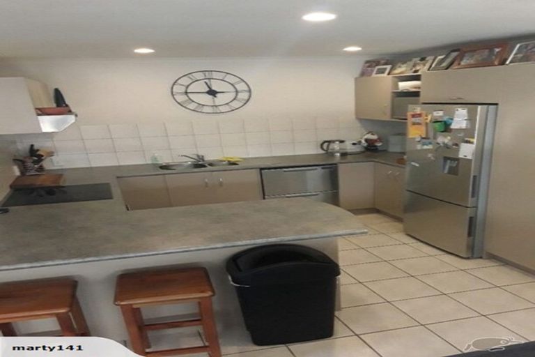 Photo of property in 195 Keri Vista Rise, Papakura, 2110