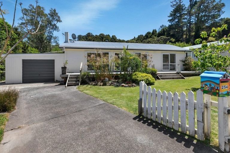 Photo of property in 254 Whau Valley Road, Whau Valley, Whangarei, 0112
