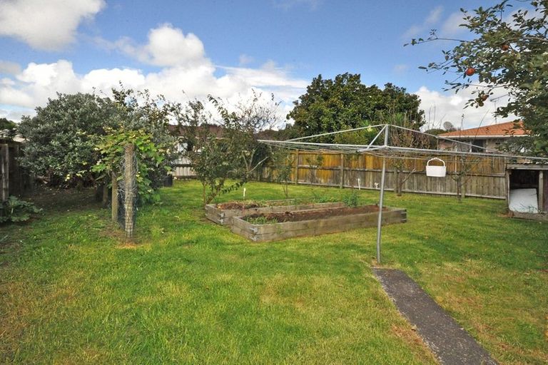 Photo of property in 1 Totara Street, Waiuku, 2123