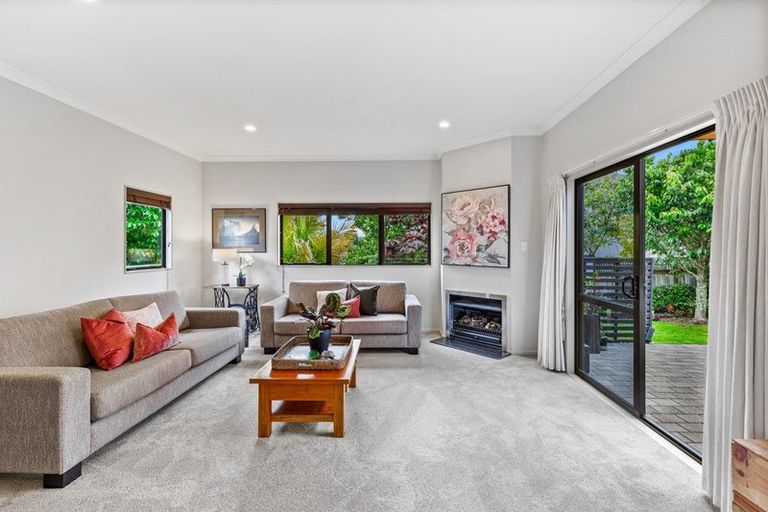 Photo of property in 178 Kyle Road, Greenhithe, Auckland, 0632