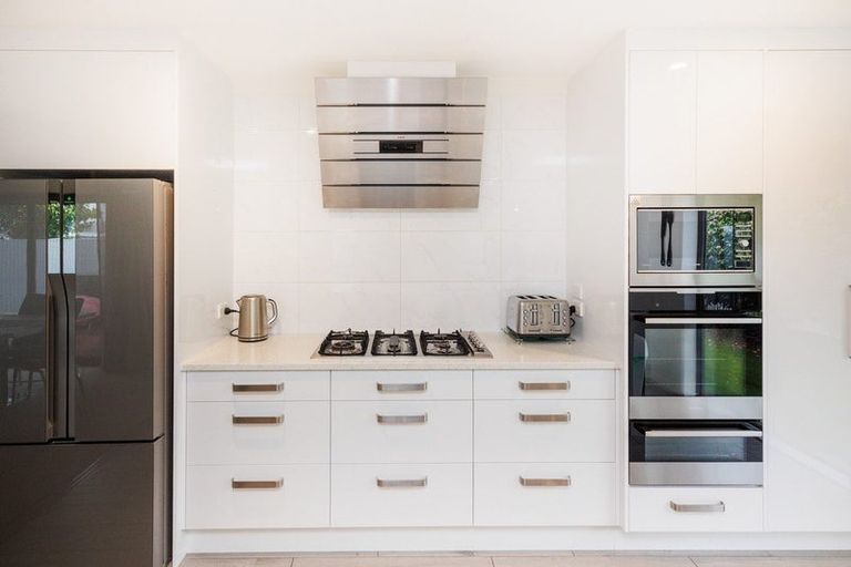 Photo of property in 27 Titoki Street, Palmerston North, 4414