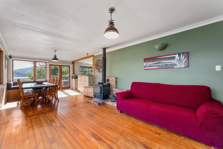 Photo of property in 948 Queen Charlotte Drive, Linkwater, Picton, 7281