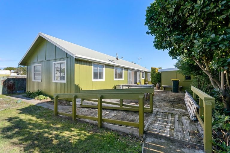 Photo of property in 178 Park Avenue, Waitarere Beach, Levin, 5510