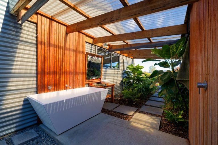 Photo of property in 48 Kotare Place, South Bay, Kaikoura, 7300