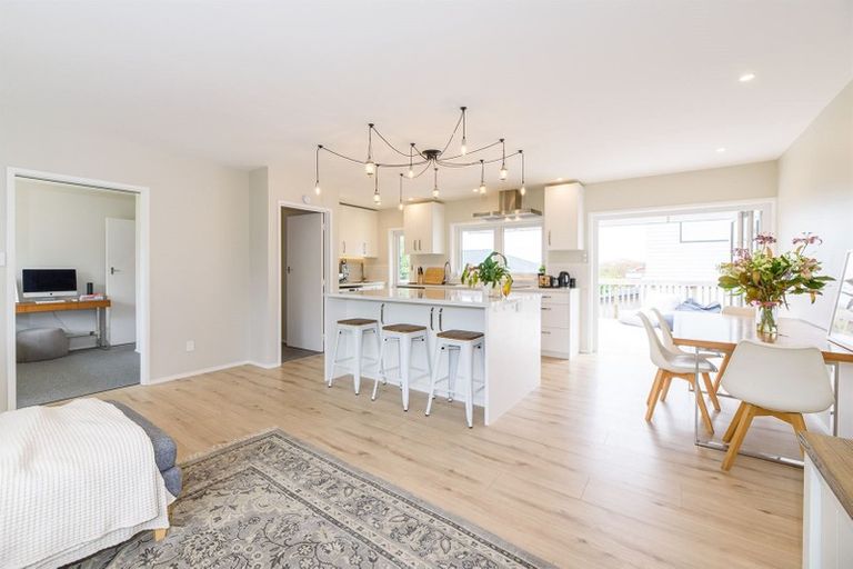 Photo of property in 2/13 Burns Avenue, Takapuna, Auckland, 0622