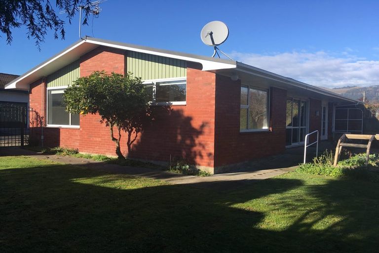 Photo of property in 1/25 Beckford Road, Saint Martins, Christchurch, 8022