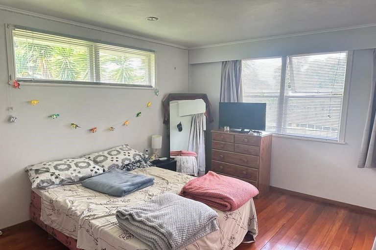 Photo of property in 20 Mack Place, Red Hill, Papakura, 2110