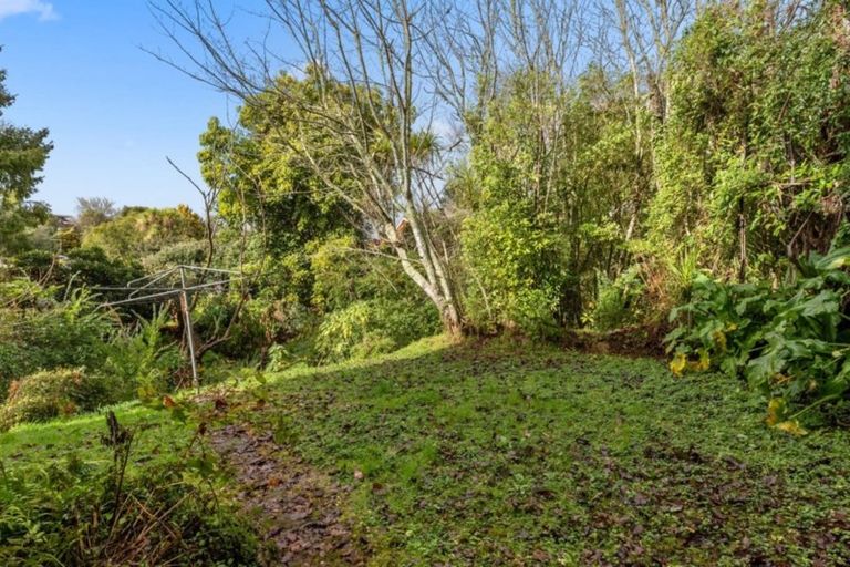 Photo of property in 28 Ranfurly Avenue, Fairfield, Hamilton, 3214