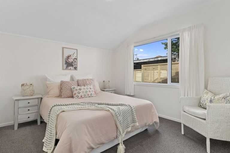 Photo of property in 3b Russell Place, Brookfield, Tauranga, 3110