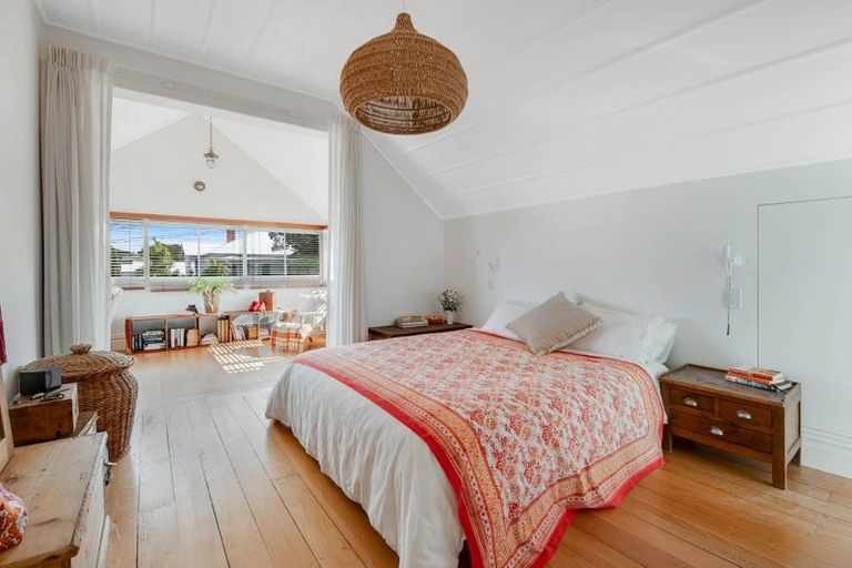 Photo of property in 4 Mays Street, Devonport, Auckland, 0624