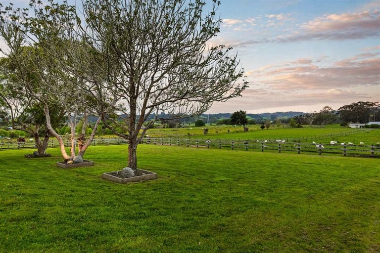 Photo of property in 81a Peak Road, Kaukapakapa, Helensville, 0875