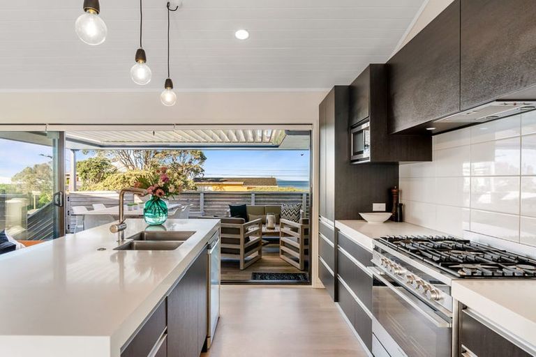 Photo of property in 107 Tangaroa Road, Whangamata, 3620