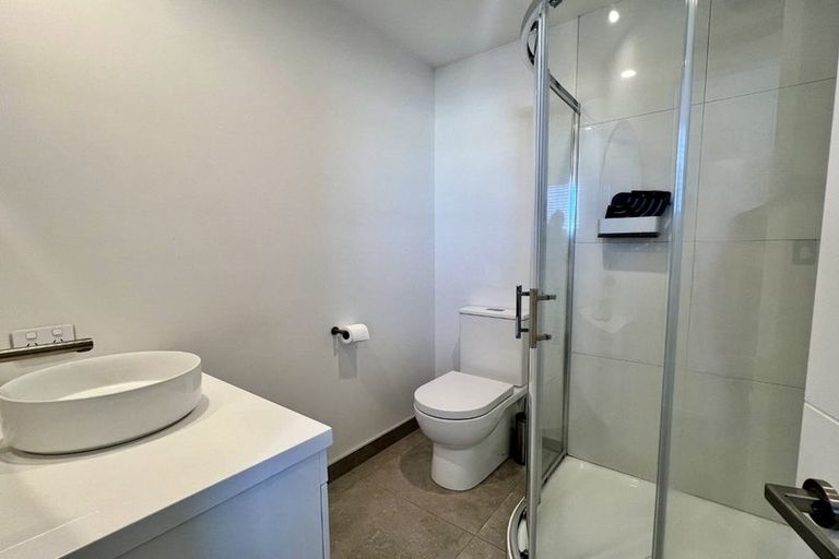 Photo of property in 51 Edgeware Road, St Albans, Christchurch, 8014