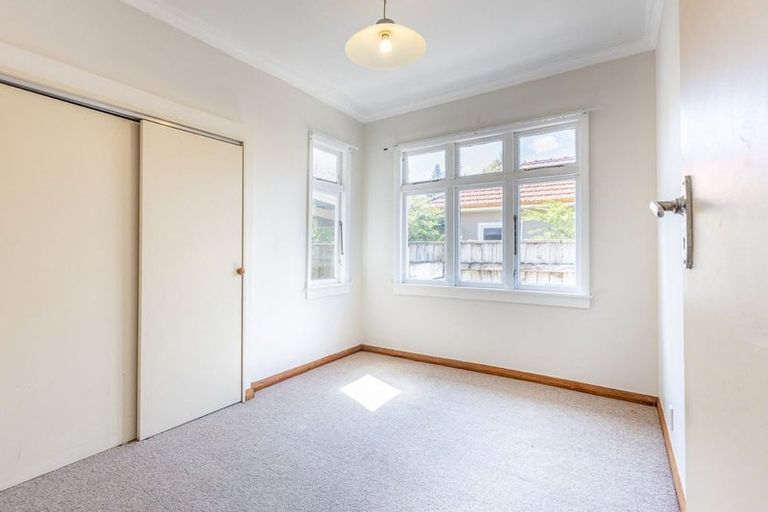 Photo of property in 168 Park Road, West End, Palmerston North, 4410