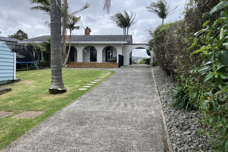 Photo of property in 51 Zealandia Road, Manly, Whangaparaoa, 0930