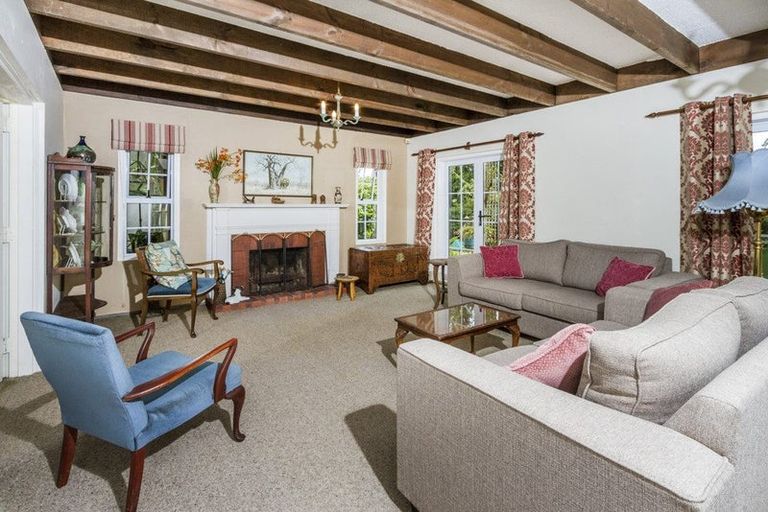 Photo of property in 75 Moore Street, Hillcrest, Auckland, 0627