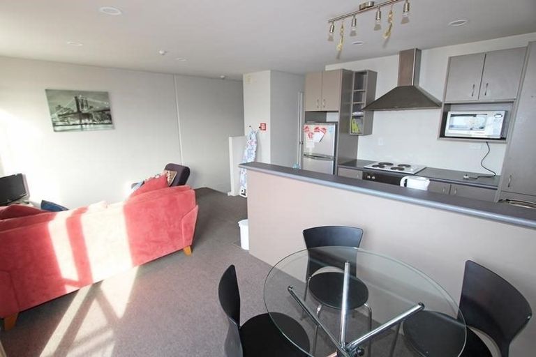 Photo of property in 121 Carroll Street, Dunedin Central, Dunedin, 9016