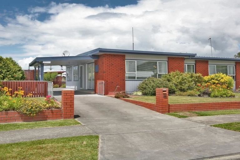 Photo of property in 44 Anderson Road, Taradale, Napier, 4112