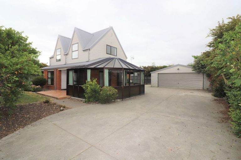 Photo of property in 46a Coopers Road, Dallington, Christchurch, 8061