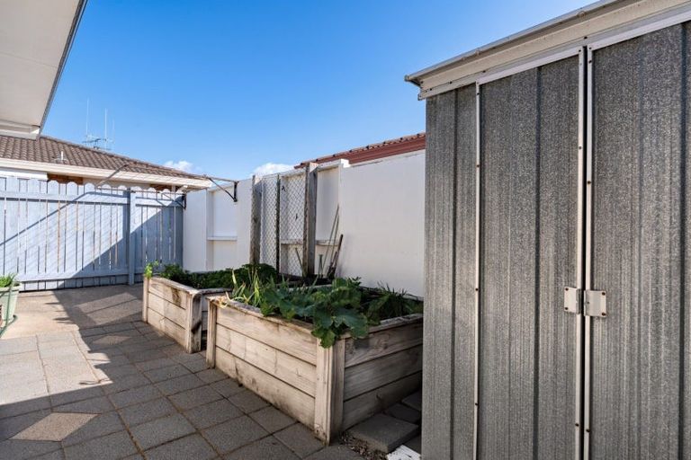 Photo of property in 2 Lotus Avenue, Mount Maunganui, 3116