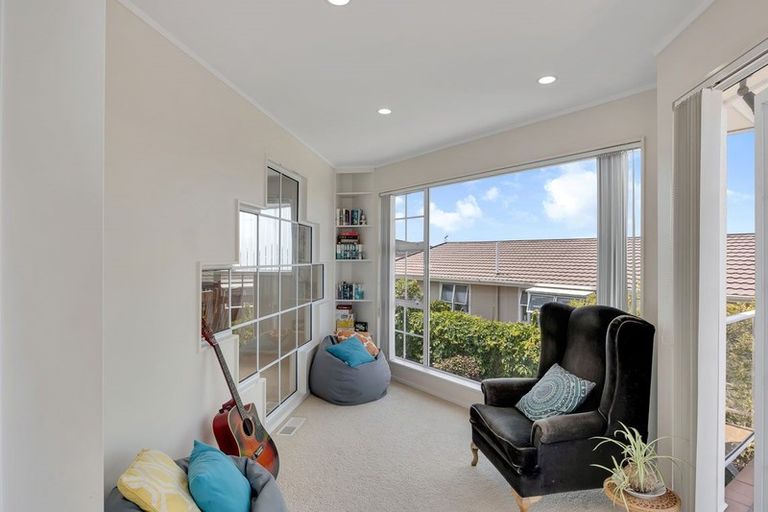 Photo of property in 6 Scott Street, Moturoa, New Plymouth, 4310