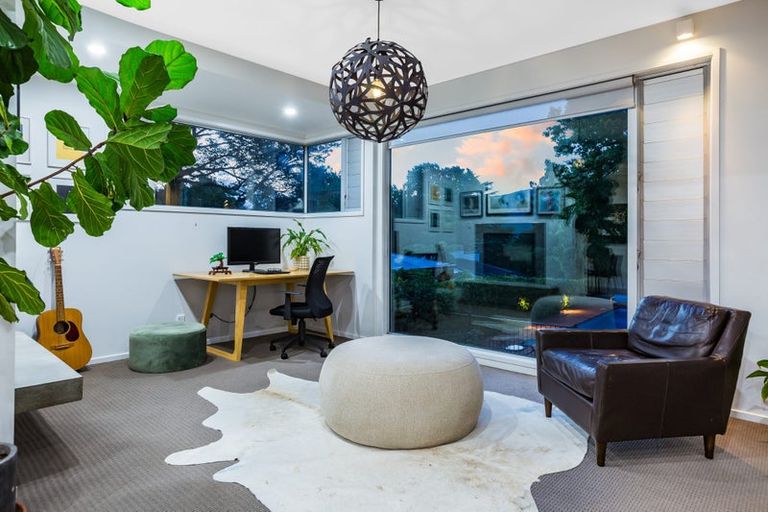 Photo of property in 41 Chatsworth Road, Silverstream, Upper Hutt, 5019