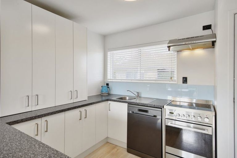 Photo of property in 80 Lowry Avenue, Redwood, Christchurch, 8051