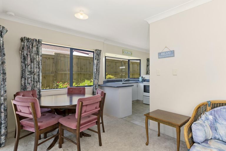Photo of property in 16 Kaimanawa Street, Mount Maunganui, 3116