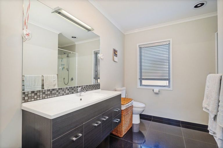 Photo of property in 40 Leeward Drive, Whitianga, 3510