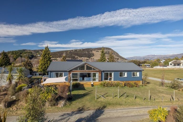 Photo of property in 5 Lot Rc, 9 Terranova Place, Wanaka, 9305