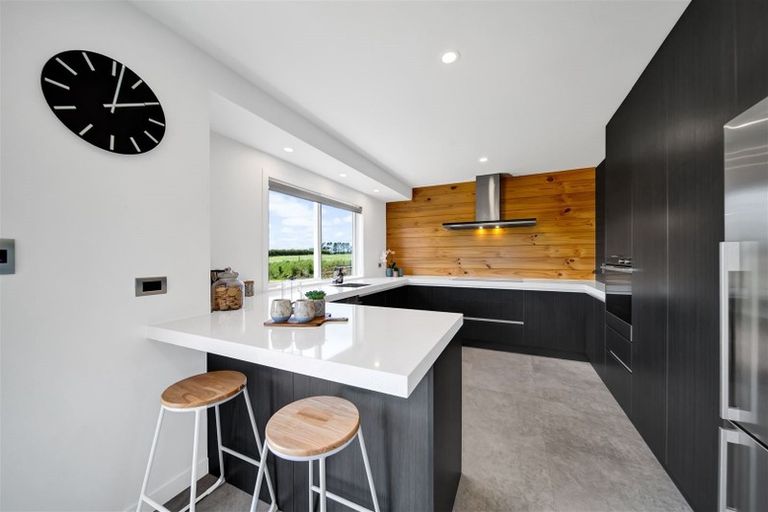 Photo of property in 1253 Upland Road, Egmont Village, Inglewood, 4386