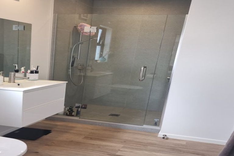 Photo of property in 5/489 Riverside Drive, Fairfield, Lower Hutt, 5011