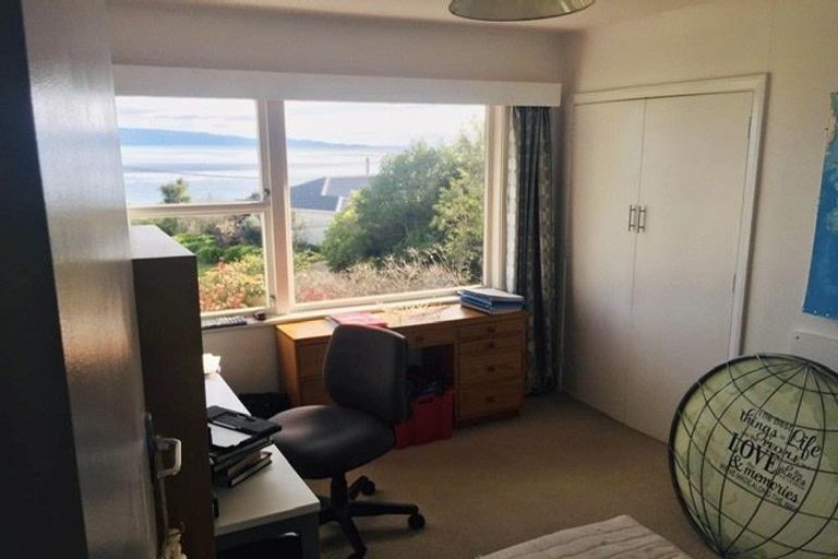 Photo of property in 130 Moana Avenue, Moana, Nelson, 7011