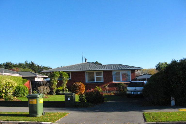 Photo of property in 6 Waipara Street, Cracroft, Christchurch, 8025