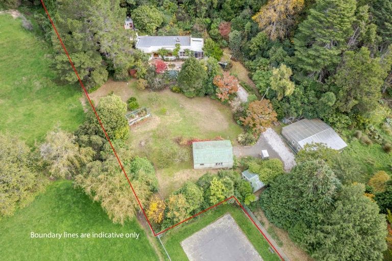 Photo of property in 21 Wainui Valley Road, Wainui, Akaroa, 7582