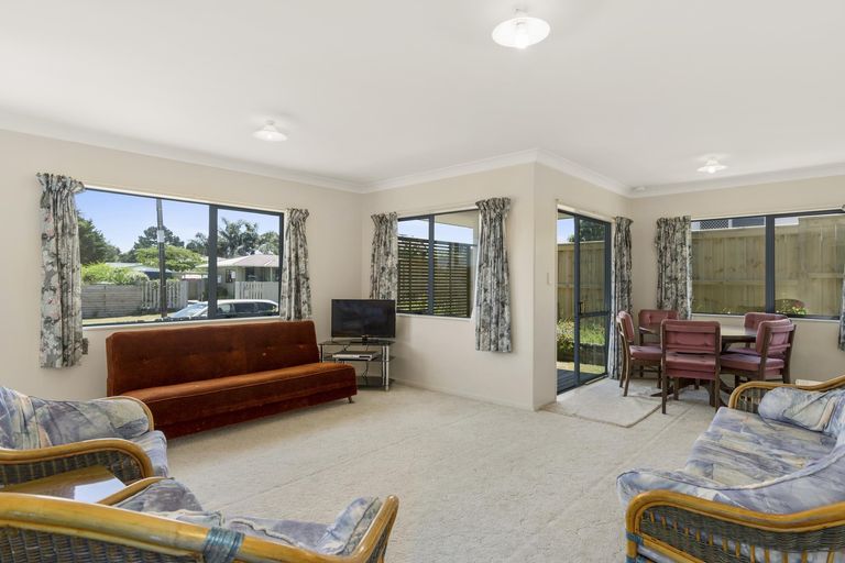 Photo of property in 16 Kaimanawa Street, Mount Maunganui, 3116