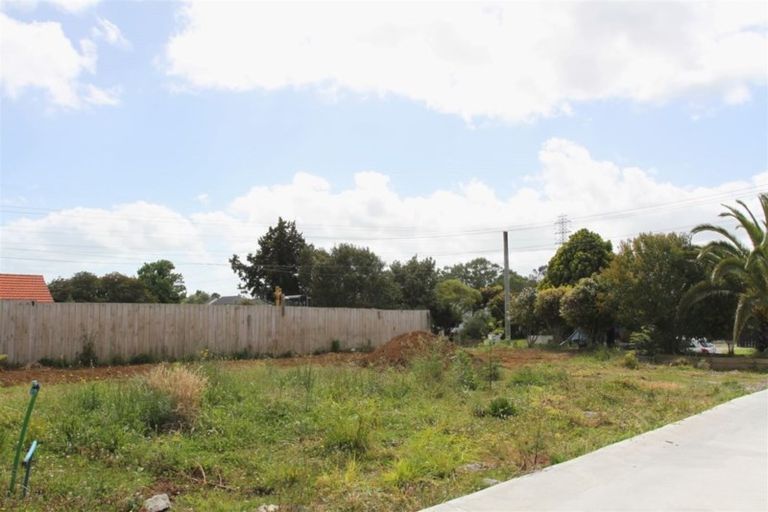 Photo of property in 17a Earlsworth Road, Mangere East, Auckland, 2024