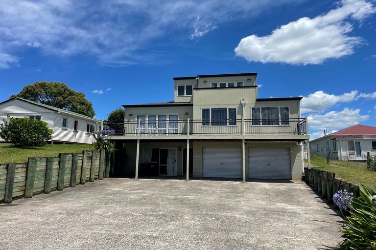 Photo of property in 37 Bennett Street, Paeroa, 3600