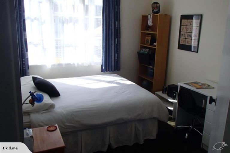 Photo of property in 877 High Street, Avalon, Lower Hutt, 5011