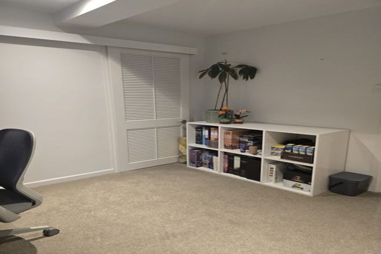 Photo of property in 59 Atkin Avenue, Mission Bay, Auckland, 1071