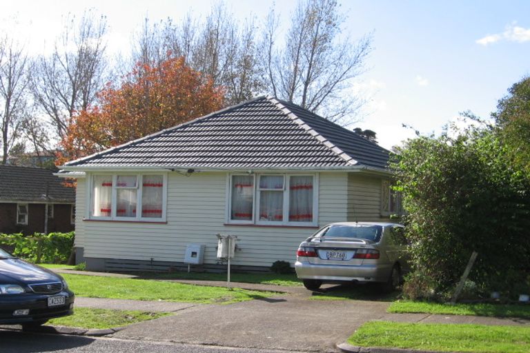 Photo of property in 16 Ingram Crescent, Otara, Auckland, 2023