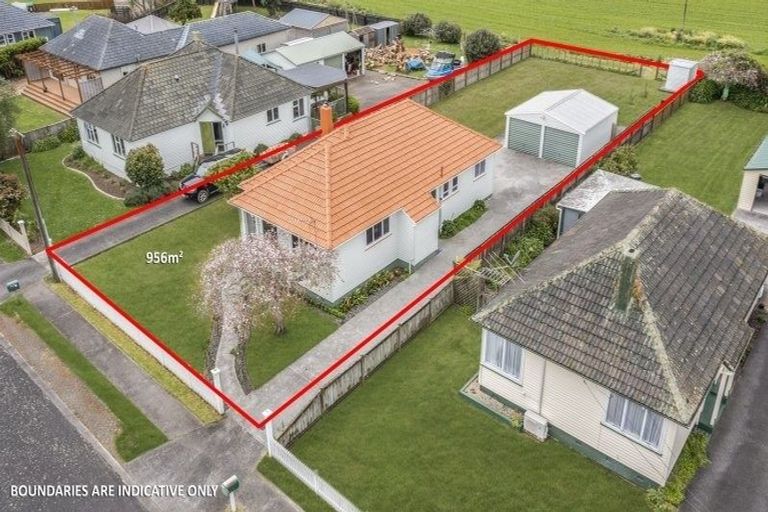 Photo of property in 31 Village Way, Ardmore, Papakura, 2582