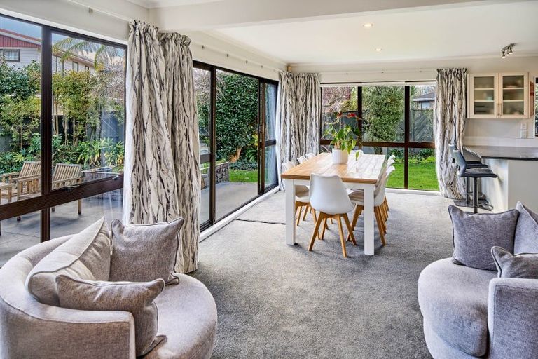 Photo of property in 23 Mcenroe Grove, Naenae, Lower Hutt, 5011