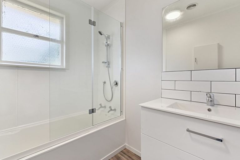 Photo of property in 2/97 Mahia Road, Manurewa, Auckland, 2102