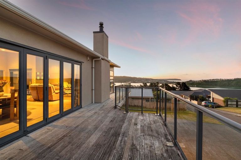 Photo of property in 29 Aspiring Terrace, Aotea, Porirua, 5024