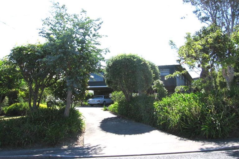 Photo of property in 44 Rewi Street, Torbay, Auckland, 0630