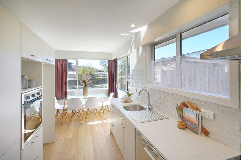 Photo of property in 274 Lake Terrace Road, Shirley, Christchurch, 8061