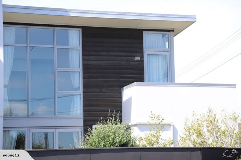 Photo of property in 4/44 Packe Street, Edgeware, Christchurch, 8013